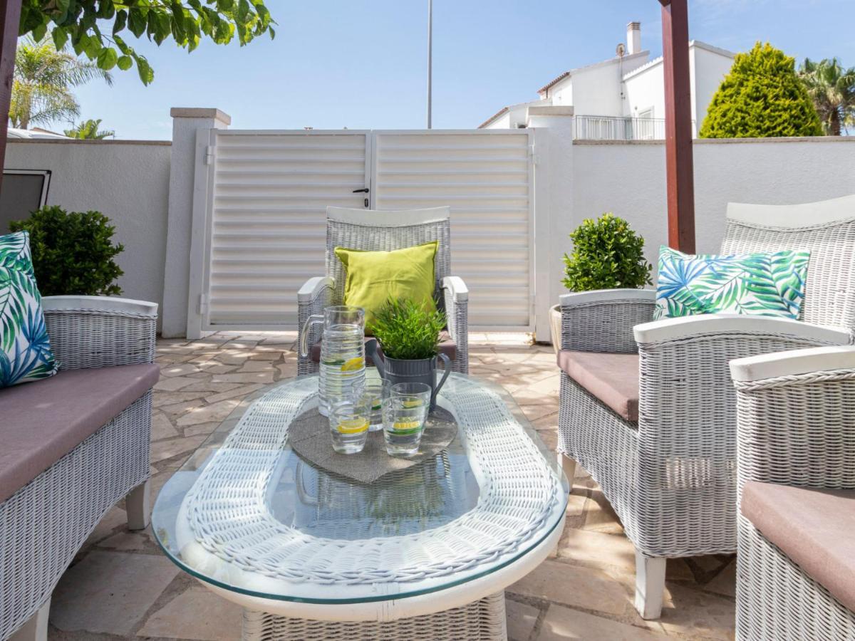 Holiday Home Estrella By Interhome Riumar Bagian luar foto